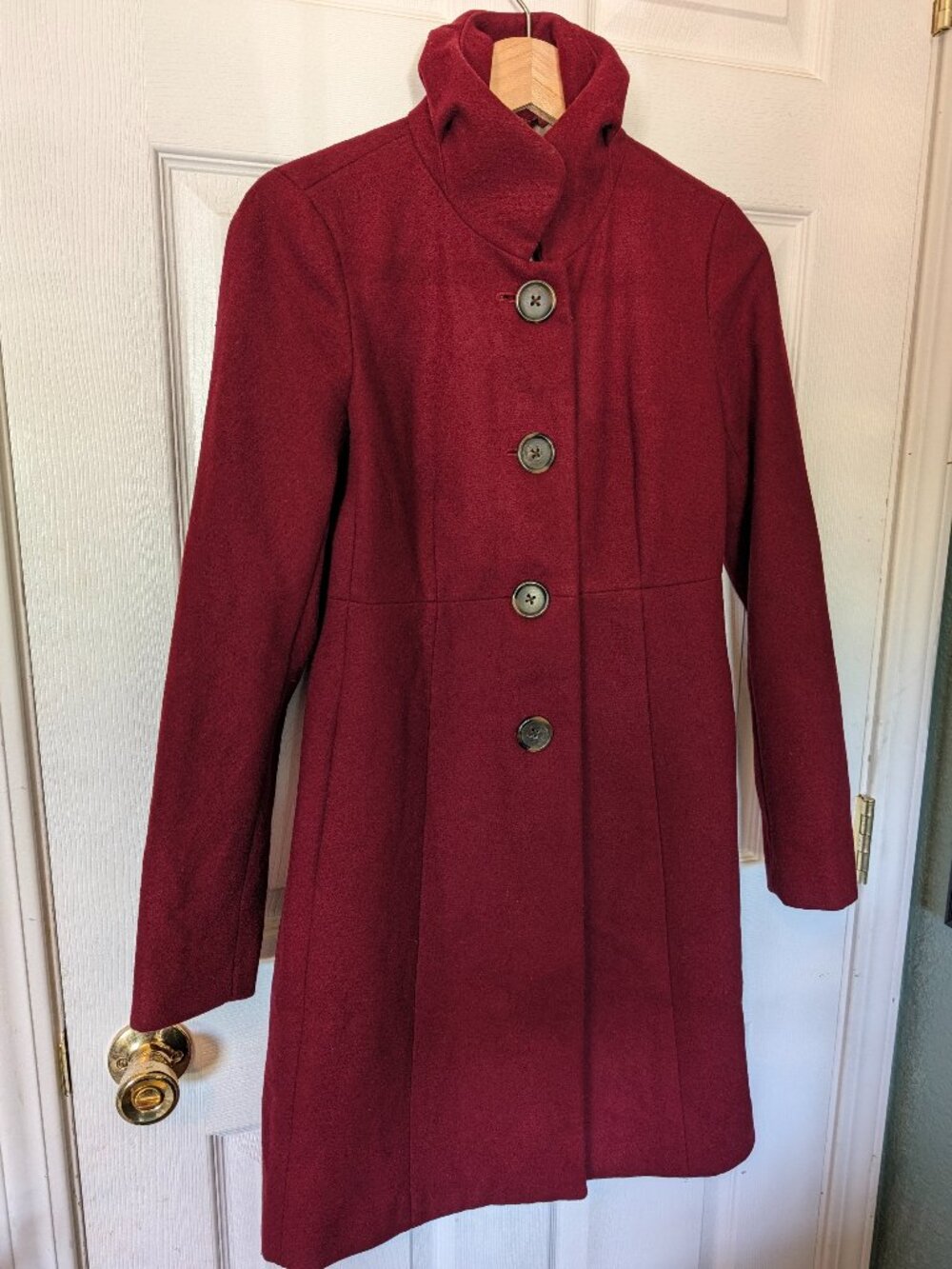 Size 00 J Crew 60% Wool Uptown Coat Burgundy